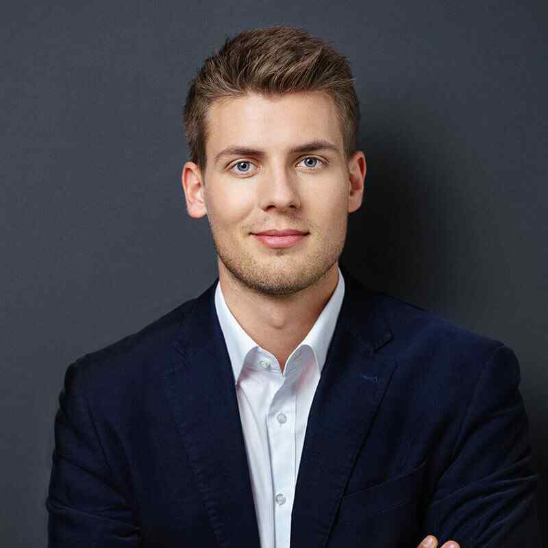 https://opesimmigrationlawyers.com.au/wp-content/uploads/2019/10/image_team_04.jpg